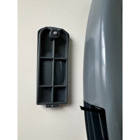 Bop It! Handheld Electronic Game Twist and Pull Hasbro 2015 Works - Picture 5 of 6